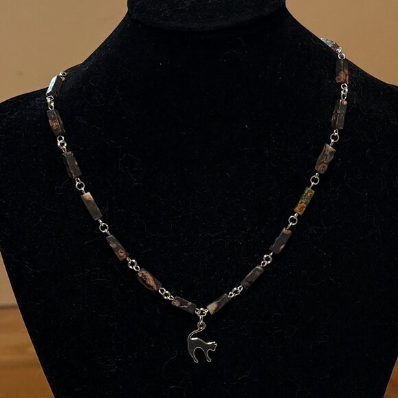 Genuine Dark Green Ocean Jasper Short Necklace, Gemstone & Slim Cat Charm - Picture 3 of 13